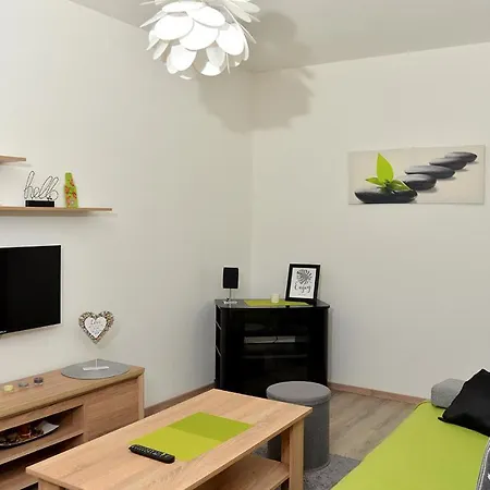 Mateo Apartment